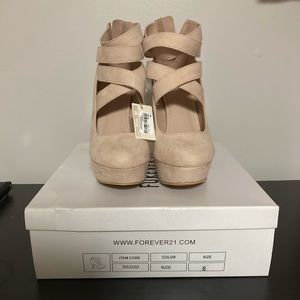 NWB Forever 21 Strappy Nude Platform Stilettos